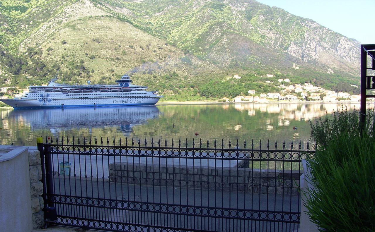 Melodia Del Mare 2 Apartment Котор Екстериор снимка